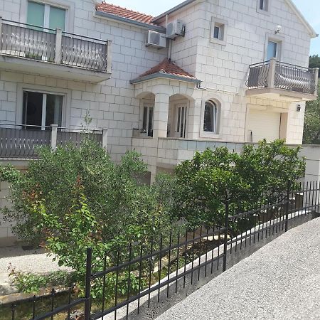 Apartments Nives Супетар Экстерьер фото