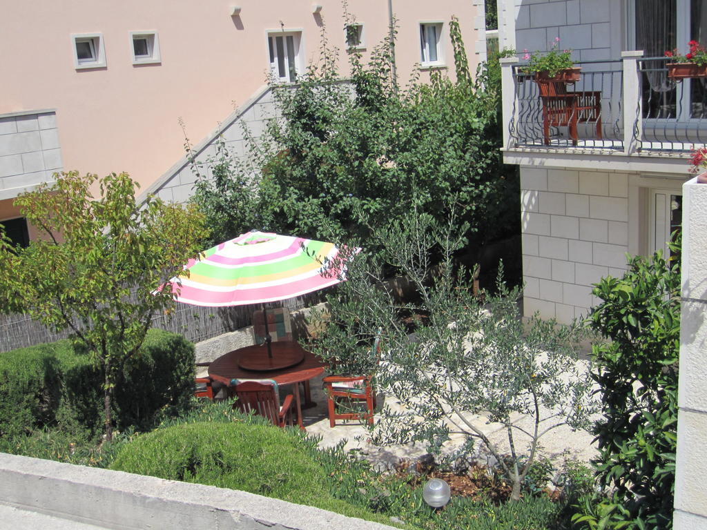 Apartments Nives Супетар Экстерьер фото